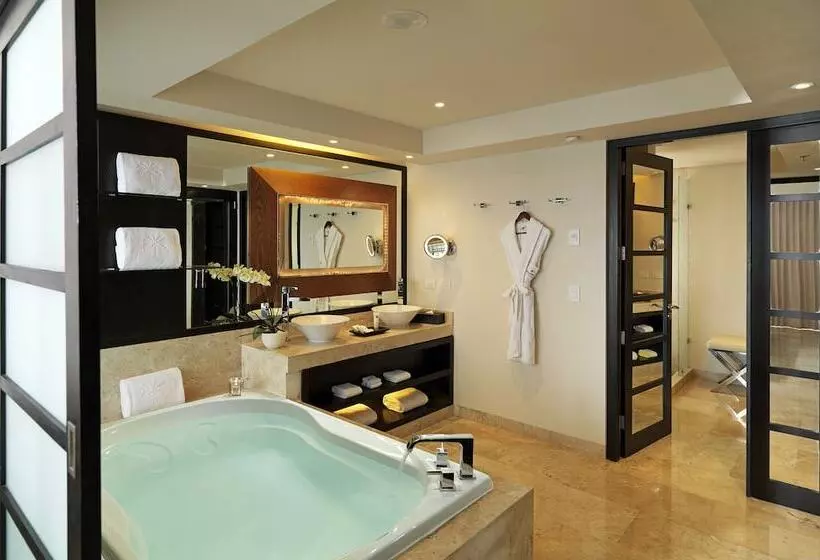 ２ベッドルームのマスタースイート, Paradisus Playa Del Carmen   Riviera Maya   All Inclusive