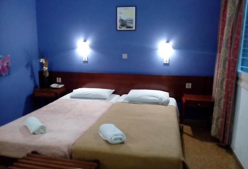 اتاق اکونومی, Pasiphae Heraklion