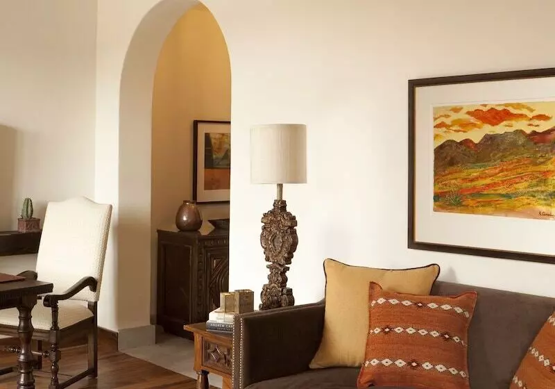 سوئیت با تخت بزرگ, Rosewood San Miguel De Allende