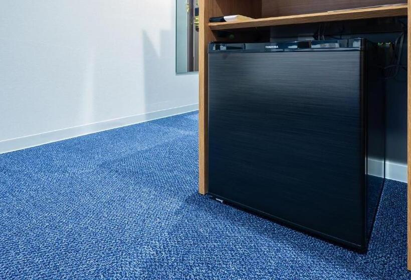 غرفة إقتصادية, Toyoko Inn Yodoyabashi-eki Minami