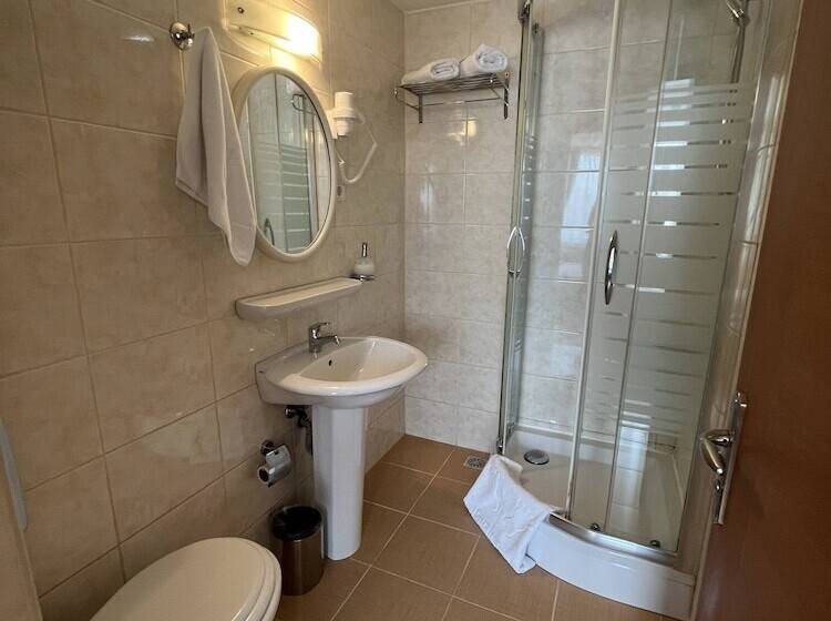 スタンダードルーム, Yavuz Otel