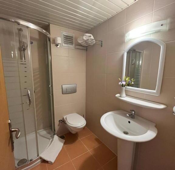 スタンダードシングルルーム, Yavuz Otel