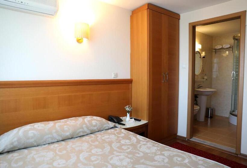 スタンダードルーム, Yavuz Otel