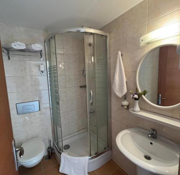 ファミリールーム, Yavuz Otel