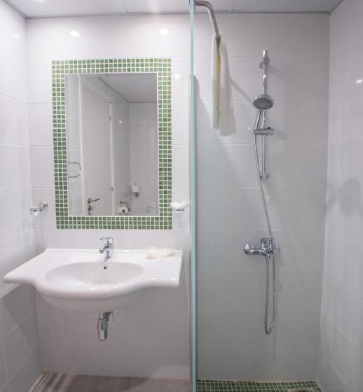 Номер Superior, Nicholas Color