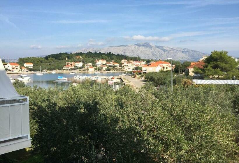 Апартаменты 1 Спальня Вид на Море, Villa Laguna