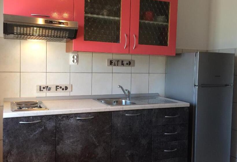 Апартаменты 1 Спальня Вид на Море, Villa Laguna