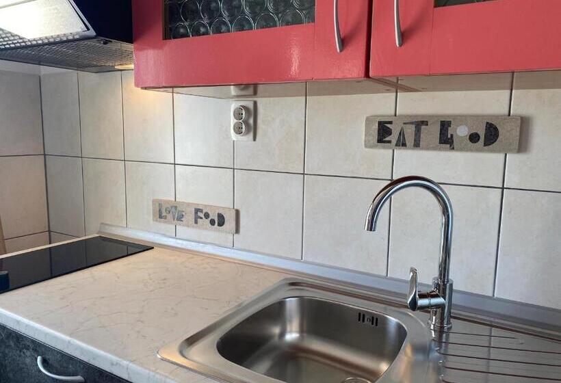 Апартаменты 1 Спальня Вид на Море, Villa Laguna