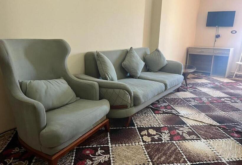 آپارتمان لوکس 1 خوابه, Almanara Hotel Marsa Matrouh