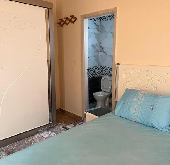 اتاق لوکس با تخت بزرگ, Almanara Hotel Marsa Matrouh