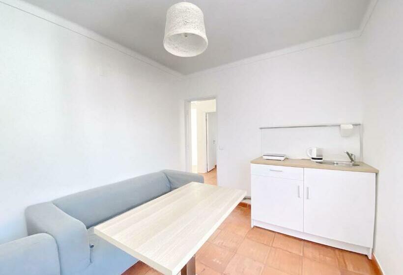 带2个卧室的公寓, O Tourinho