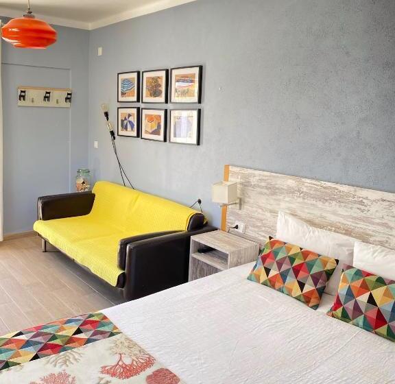 标准间, O Tourinho