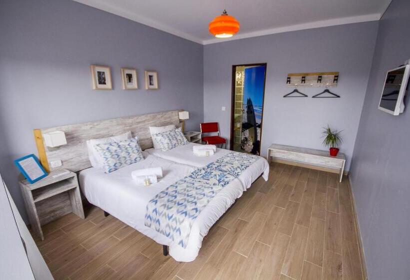 标准间, O Tourinho