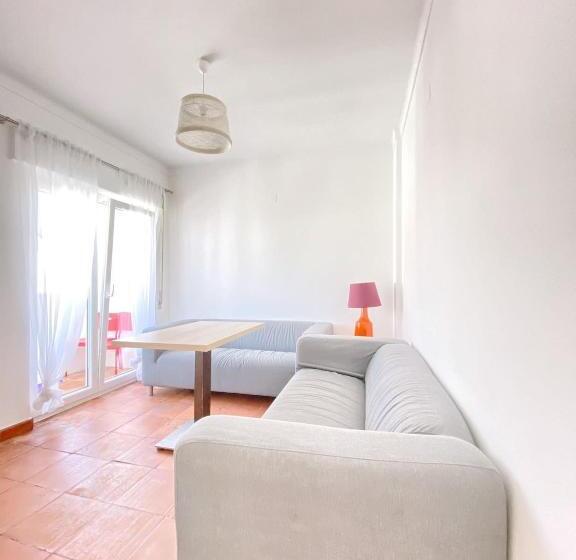 带2个卧室的公寓, O Tourinho