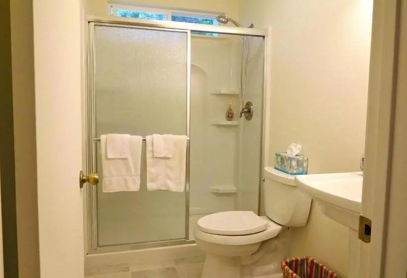 اتاق استاندارد, Bears Place Guest House