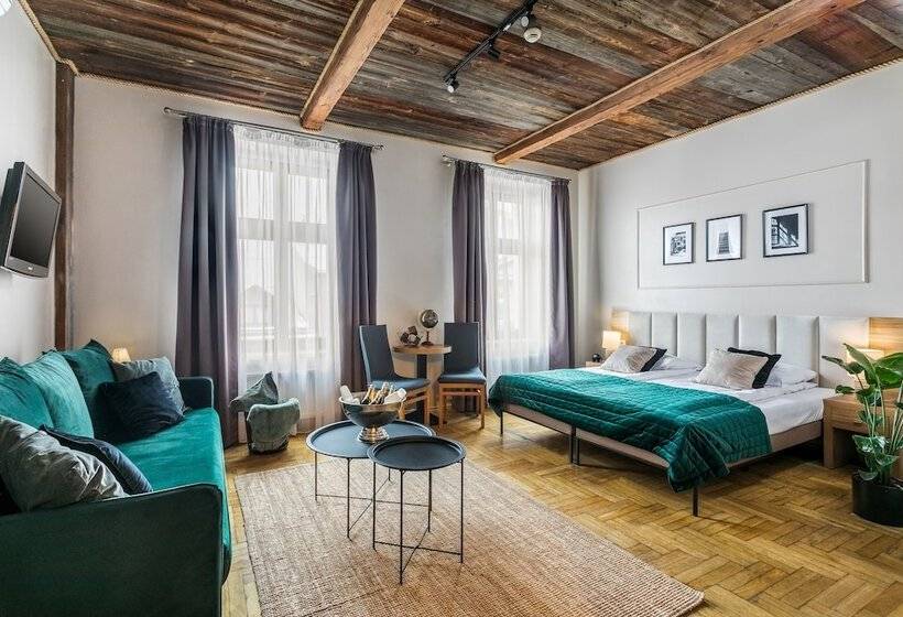 四人标准间, Aparthotel Pergamin