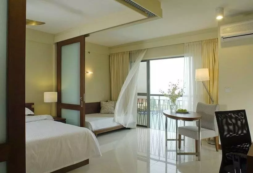 استودیو اجرایی, Avillion Admiral Cove