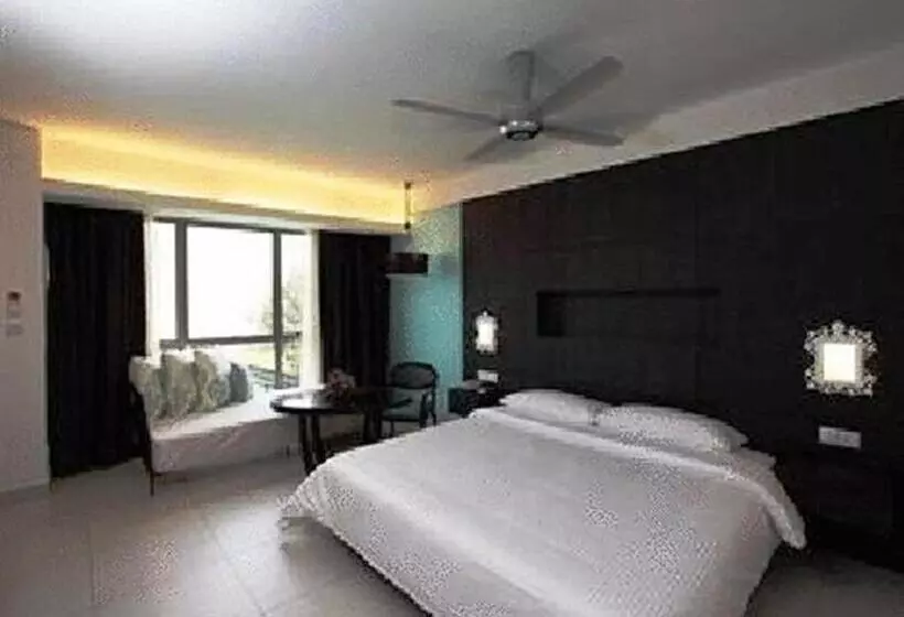 اتاق پرمیوم, Avillion Admiral Cove