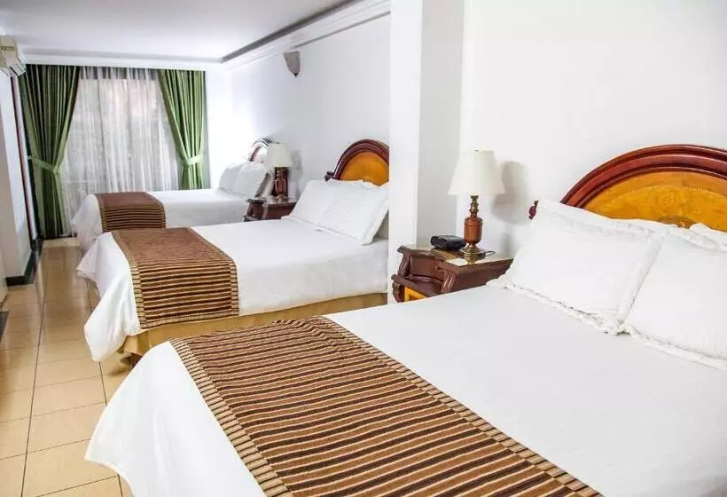 スタンダードトリプルルーム, Solar Hotel Casa Laureles