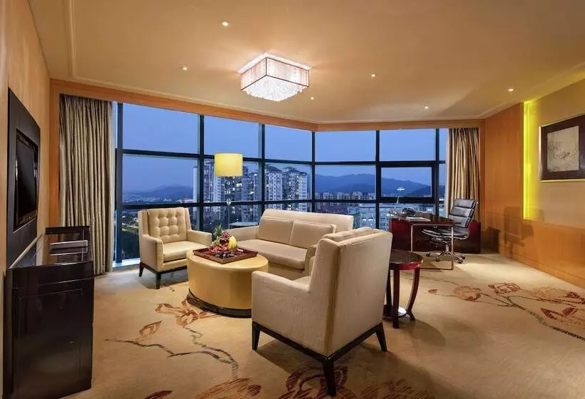 Deluxe-sviitti, Hilton Guangzhou Baiyun   Free Shuttle And Phase 1 Registration Service Available For Canton Fair Pe