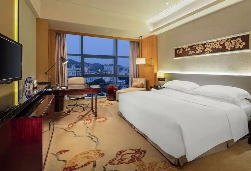 Executive-huone, Hilton Guangzhou Baiyun   Free Shuttle And Phase 1 Registration Service Available For Canton Fair Pe