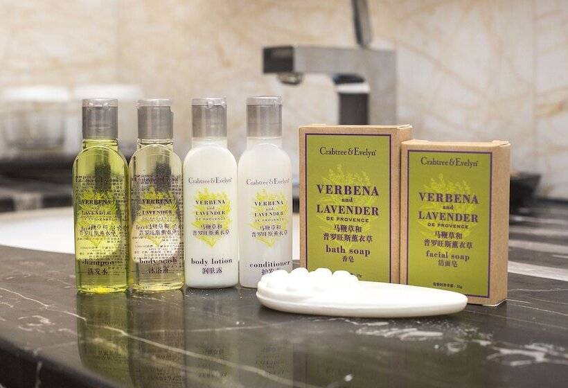 スタンダードルーム, Hilton Guangzhou Baiyun   Free Shuttle And Phase 1 Registration Service Available For Canton Fair Pe