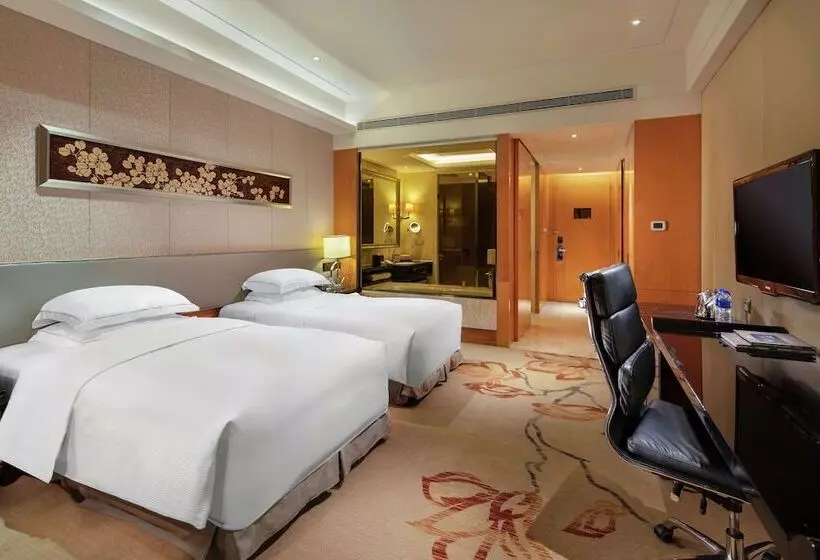 Standard-huone, Hilton Guangzhou Baiyun   Free Shuttle And Phase 1 Registration Service Available For Canton Fair Pe