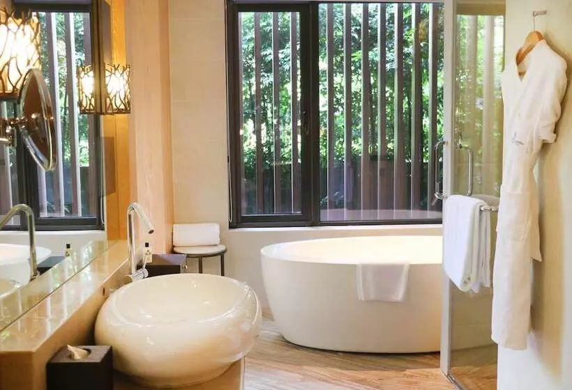 ダブルベッドのクラシックルーム, Intercontinental One Thousand Island Lake Resort, An Ihg