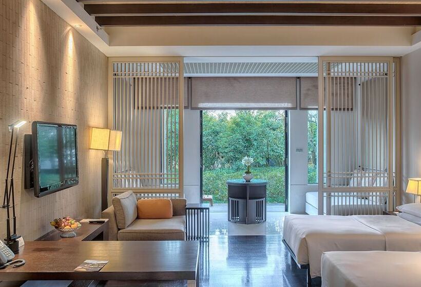 디럭스 룸, Park Hyatt Ningbo Resort & Spa