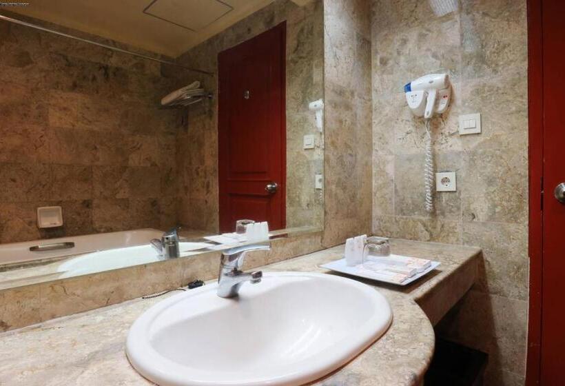 Junior Suite, Sari Ater Kamboti Hotel Bandung