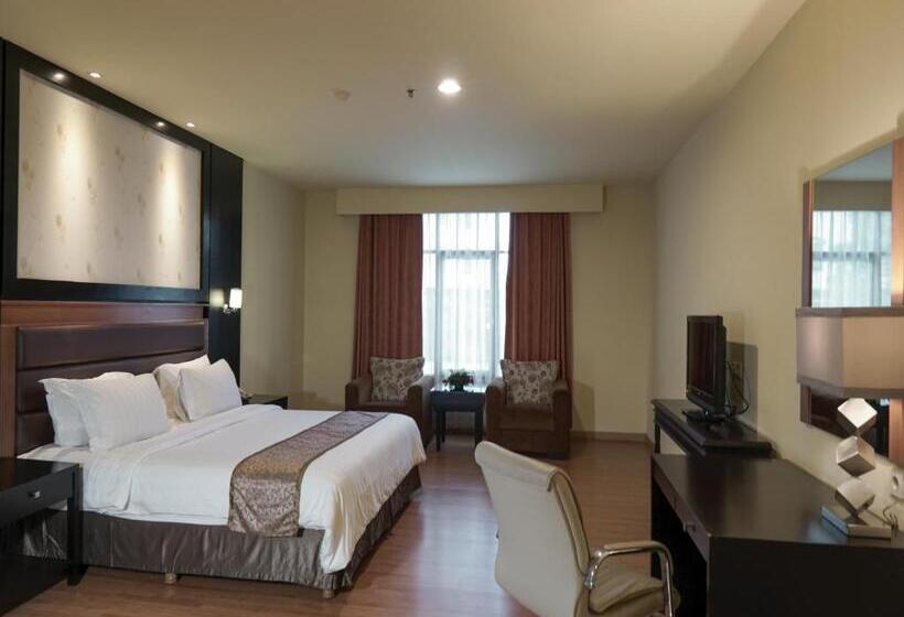 Junior Suite, Sari Ater Kamboti Hotel Bandung