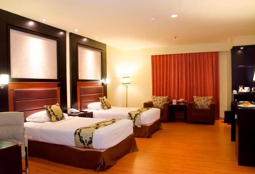 Quarto Deluxe, Sari Ater Kamboti Hotel Bandung