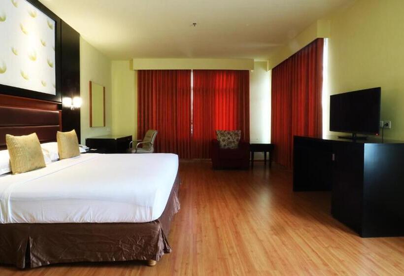 Suite Familiar, Sari Ater Kamboti Hotel Bandung