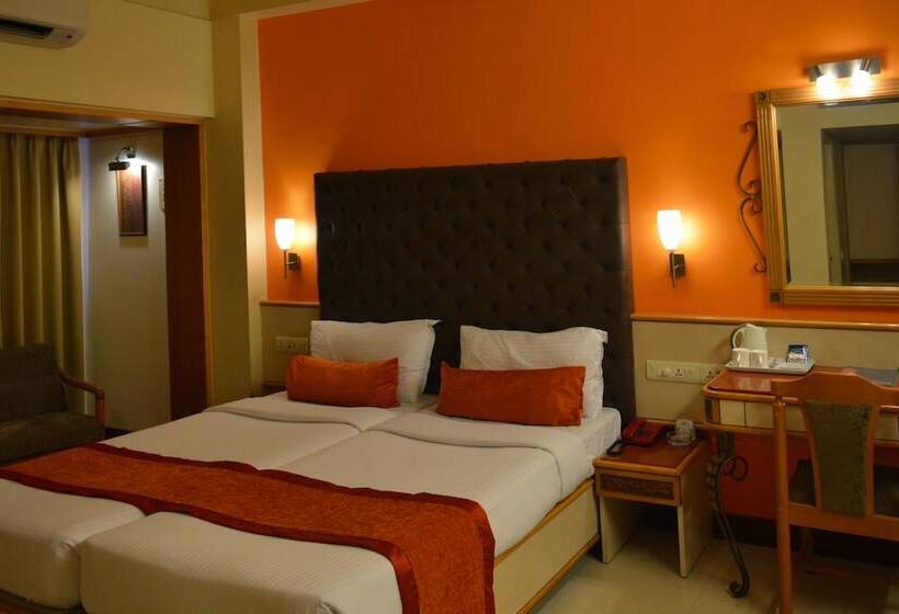 חדר דלוקס, Shree Panchratna