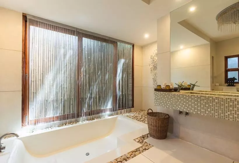 スタンダードルーム, Tango Luxe Beach Villa, Koh Samui