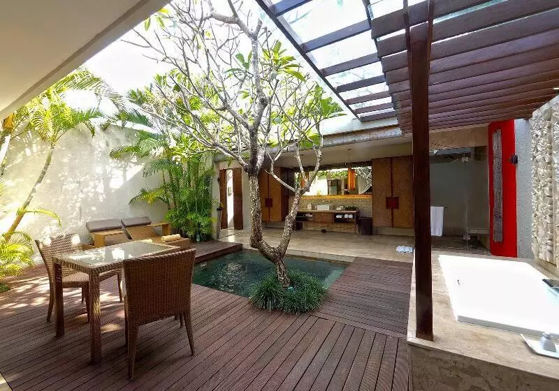 Villa 1 Makuuhuone, The Amala Boutique Retreat