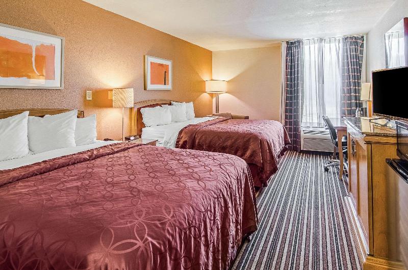 Номер Deluxe, The Beach House Resort