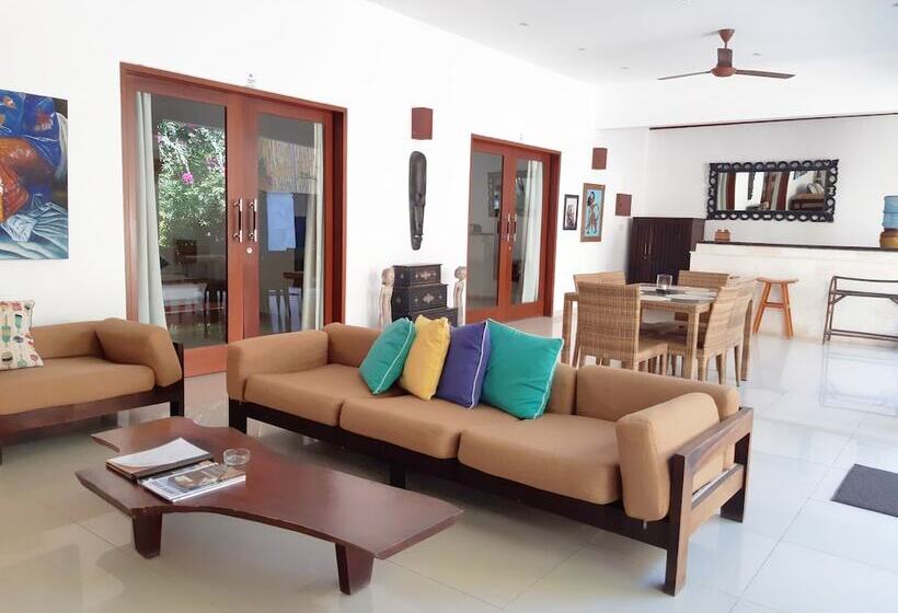 וילה בת 2 חדרי שינה, The Beach House Resort