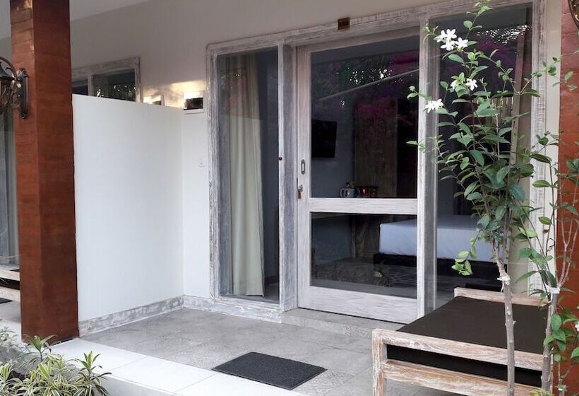 Номер Deluxe, The Beach House Resort
