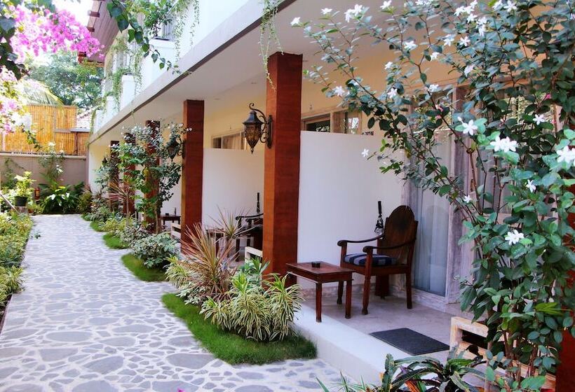 Номер Deluxe, The Beach House Resort