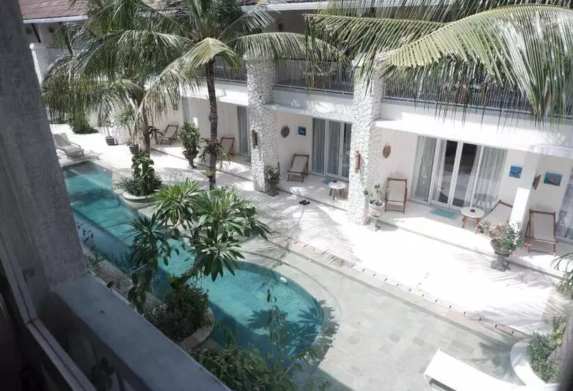 プールの見えるスーペリアルーム, The Beach House Resort