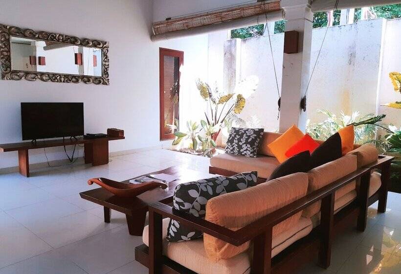 فيلا غرفتين نوم, The Beach House Resort