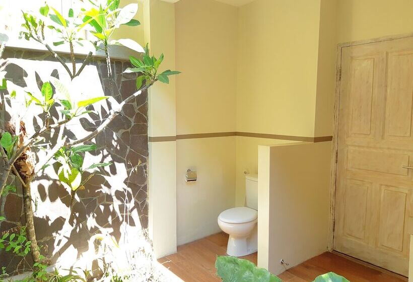 Номер Deluxe, The Beach House Resort