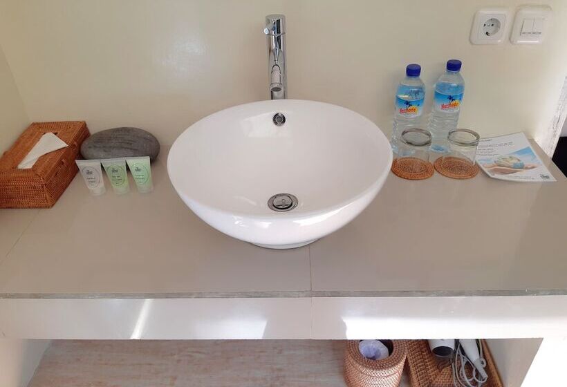 Номер Deluxe, The Beach House Resort