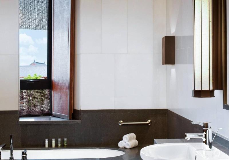Номер Deluxe, The Westin Xi An