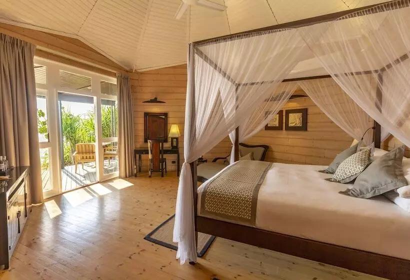 ویلا پریمیوم 1 خوابه, Komandoo Maldives Island Resort