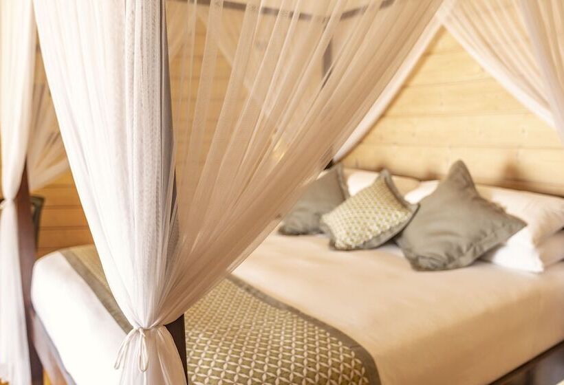 ویلا پریمیوم 1 خوابه, Komandoo Maldives Island Resort