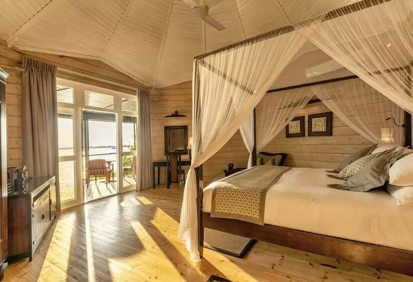 ویلا پریمیوم 1 خوابه, Komandoo Maldives Island Resort