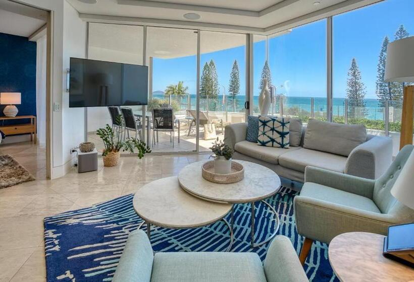 2 Bedrooms Suite Sea View, Oceans Mooloolaba