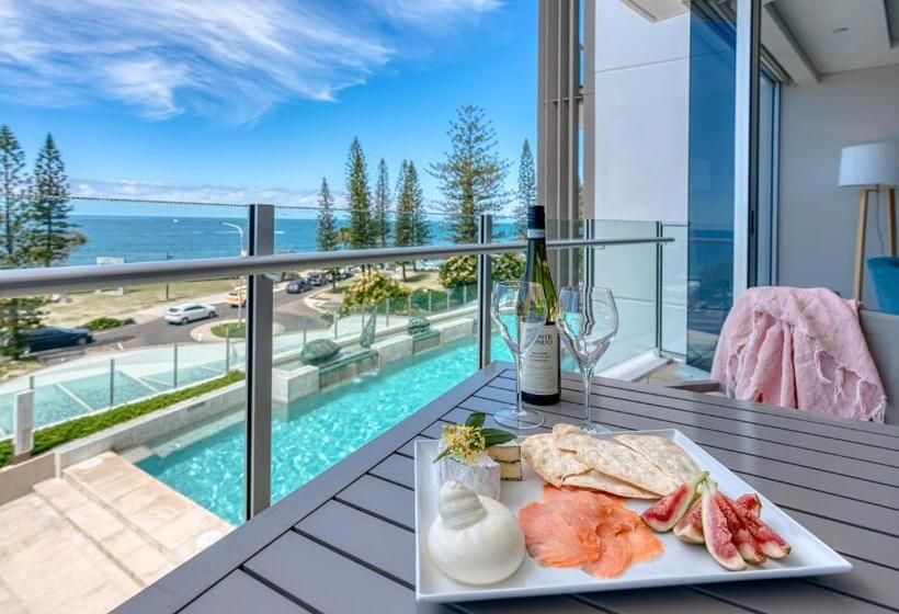 2 Bedrooms Suite Sea View, Oceans Mooloolaba